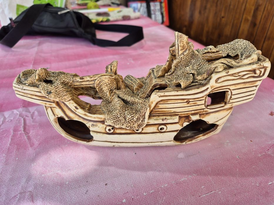 Декор в акваріум (корабель)