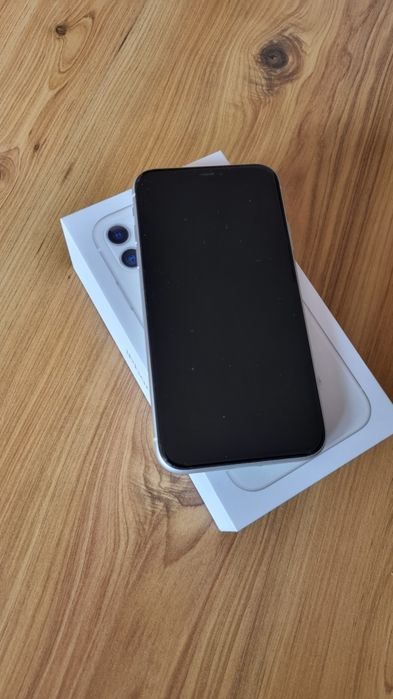 Iphone 11 128GB.
