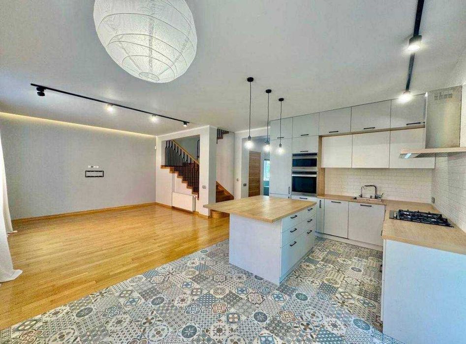 Продажа Дом в Ирпене 250 м² | Киев Буча | Ремонт Мебель Газ