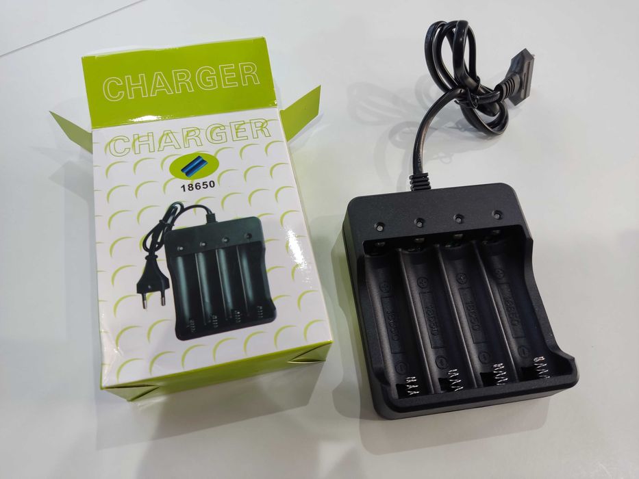 Ładowarka Ogniw 18650 Baterii Akumulatorów Li Ion 3,7v 4,2v LG 2150mAh