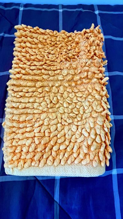 Tapete de banho felpudo laranja 54x83 cm em bom estado