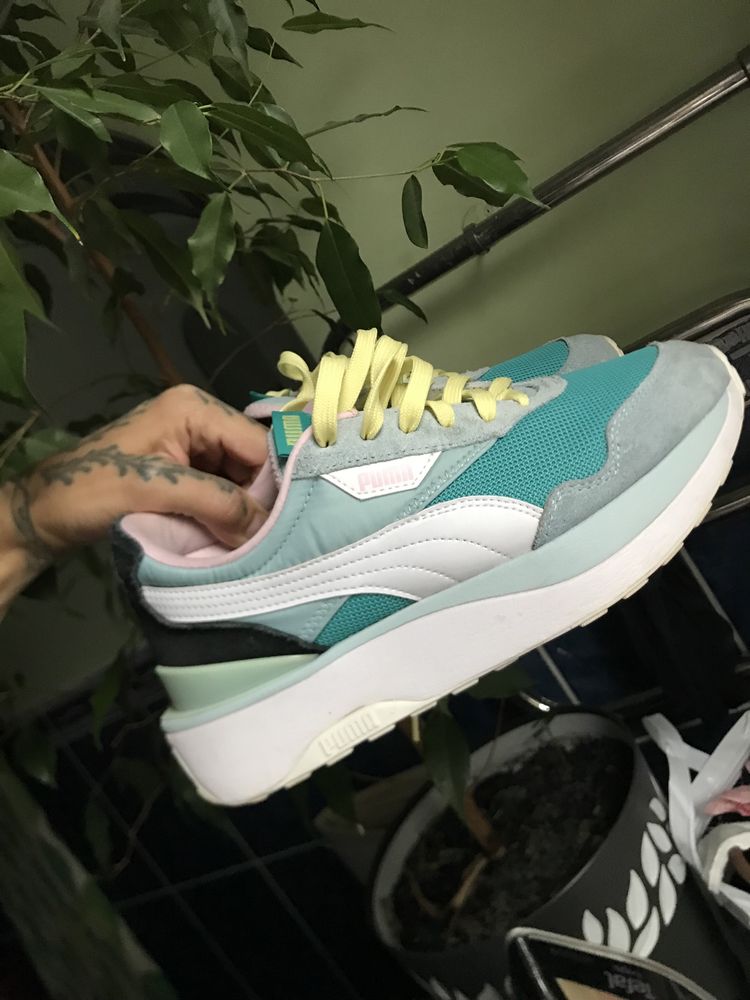 Кросівки жіночі puma cruise rider