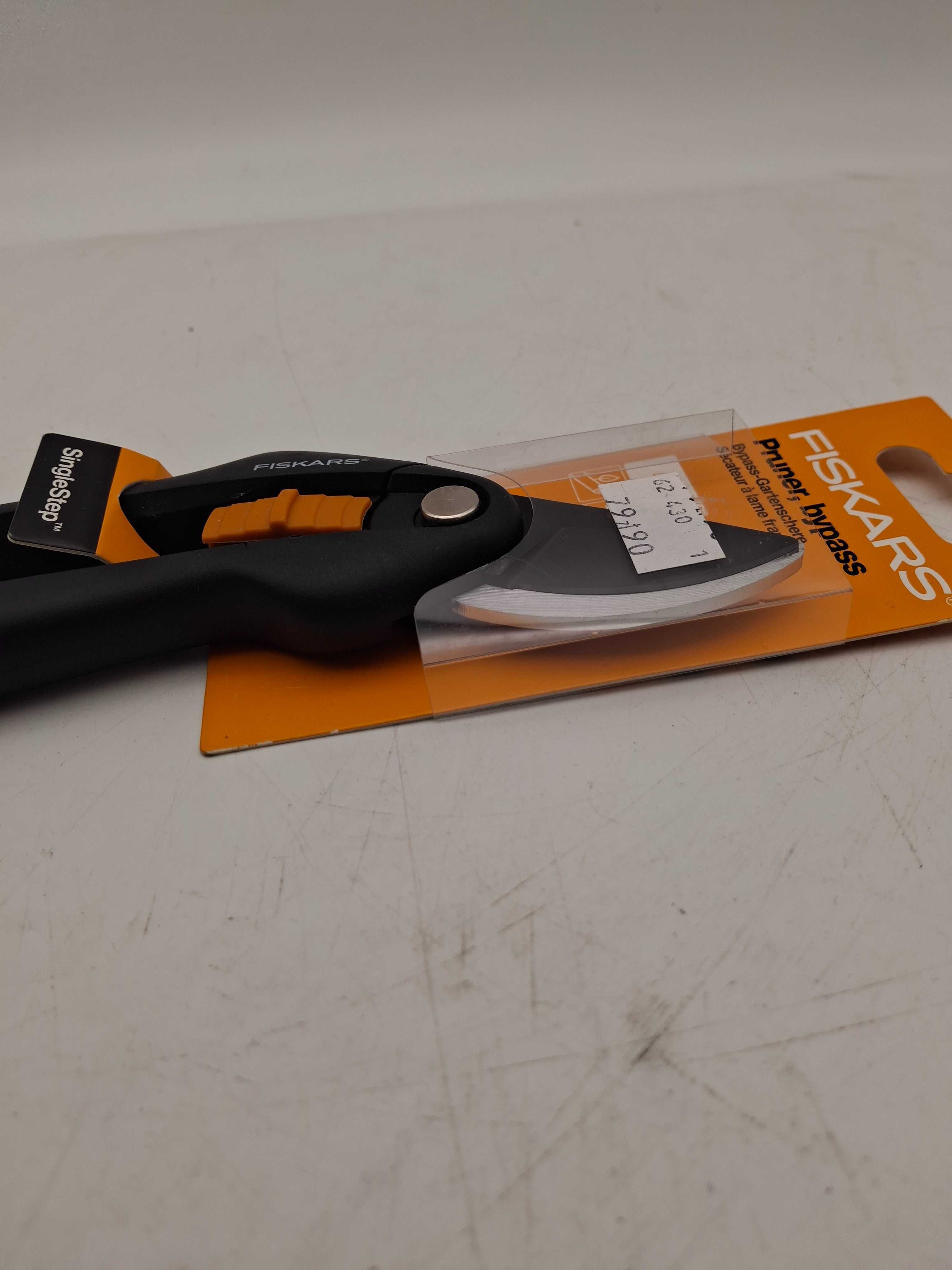 Sekator FISKARS P26 SingleStep JAK NOWY!