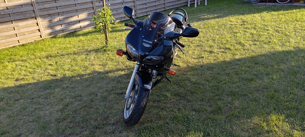 Suzuki SV 650 . Niski przebieg.