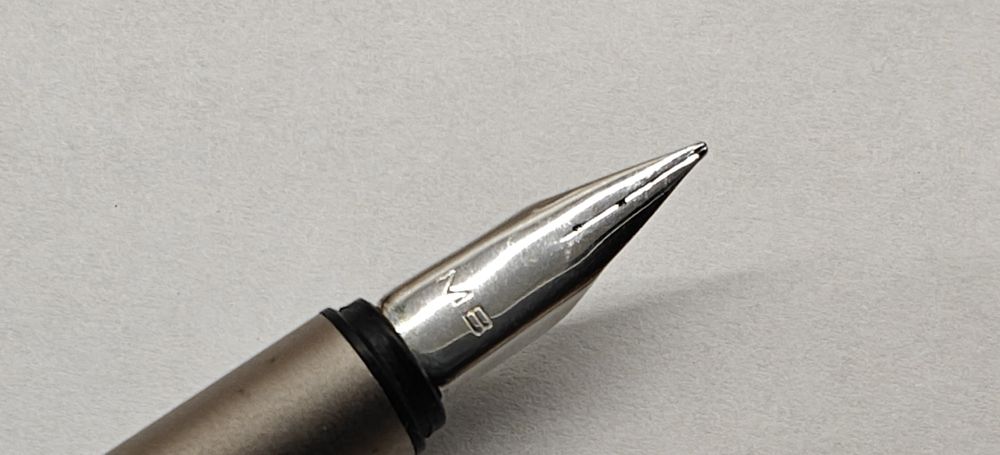 Pióro wieczne Montblanc Noblesse Slimline stalowe