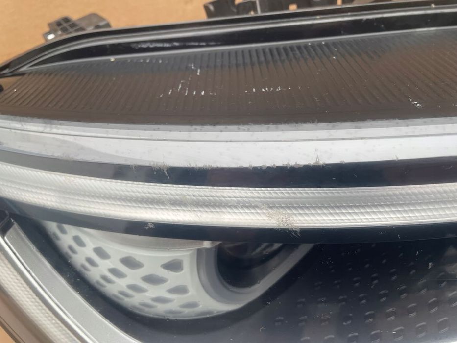 Volkswagen Id 4 Prawa Przednia Lampa Full Led Europa