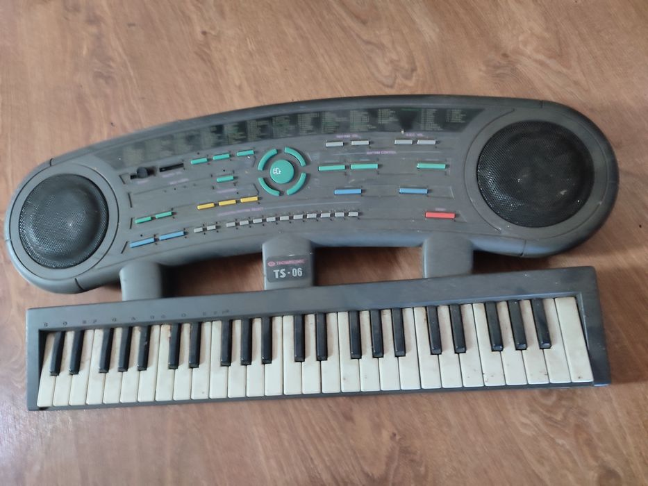 Keyboard eletroniczny