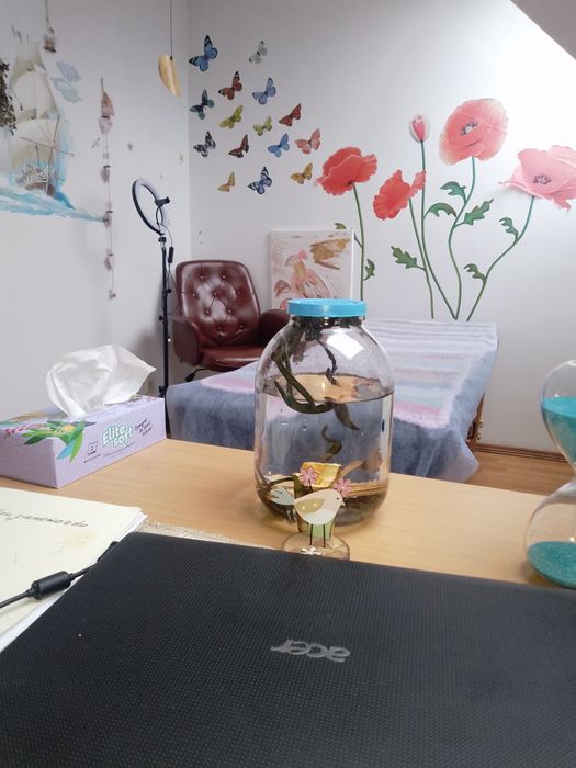 Гирудолог, фитотерапевт,массажист . Более 20 лет опыта.