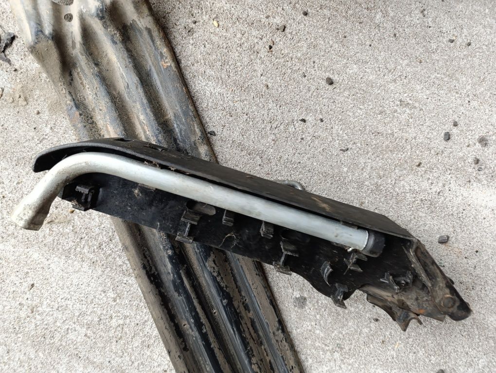 Blacha mocująca koło zapasowe 17cali lewarek VW t5 t5 lift t6
