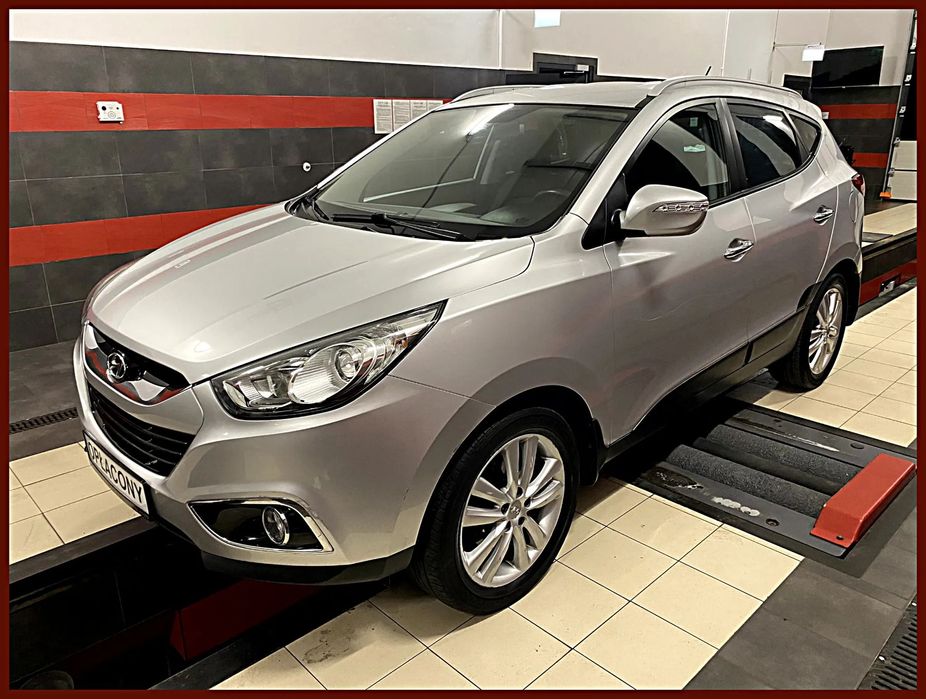 Hyundai ix35 4x4 Nawigacja Czujniki Parkowania Podgrzewane Fotele x4
