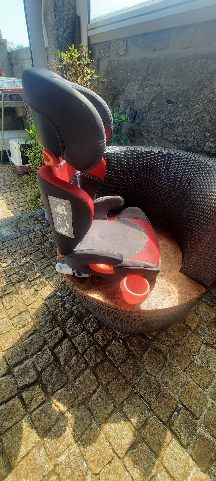 Cadeira auto para bebé