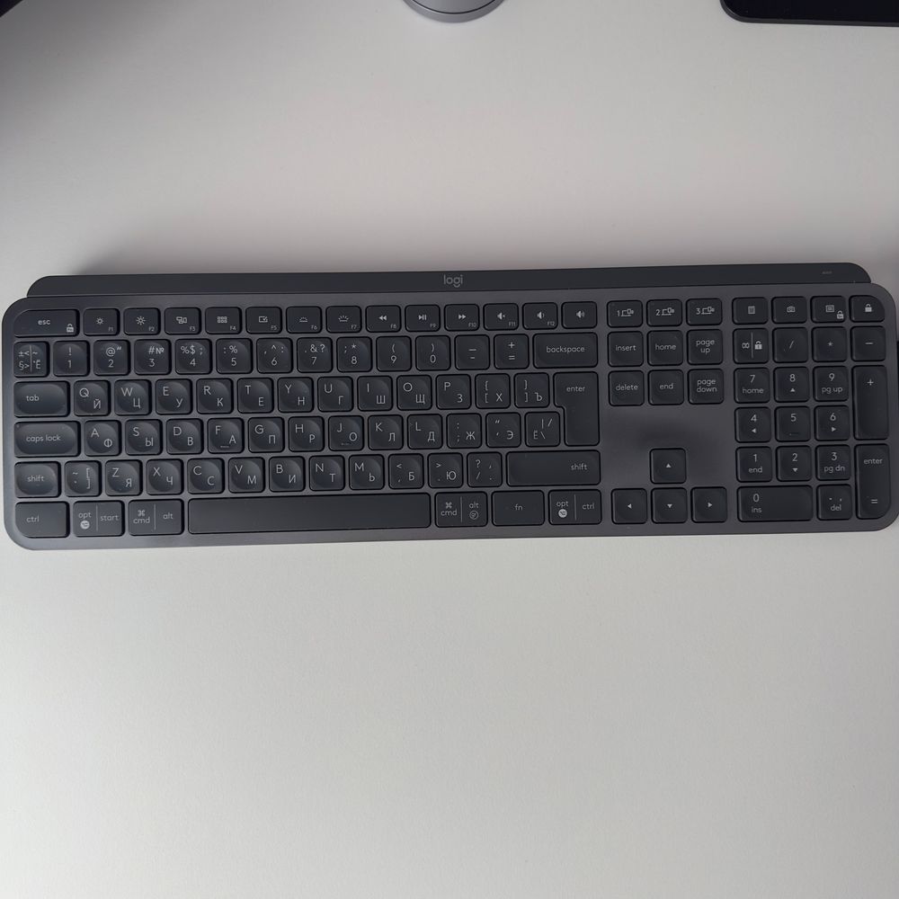 Mx Keys - Mx Master 3