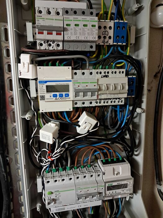 10kwp  pełna HYBRYDA off grid DEYE 12Kw +8KWh