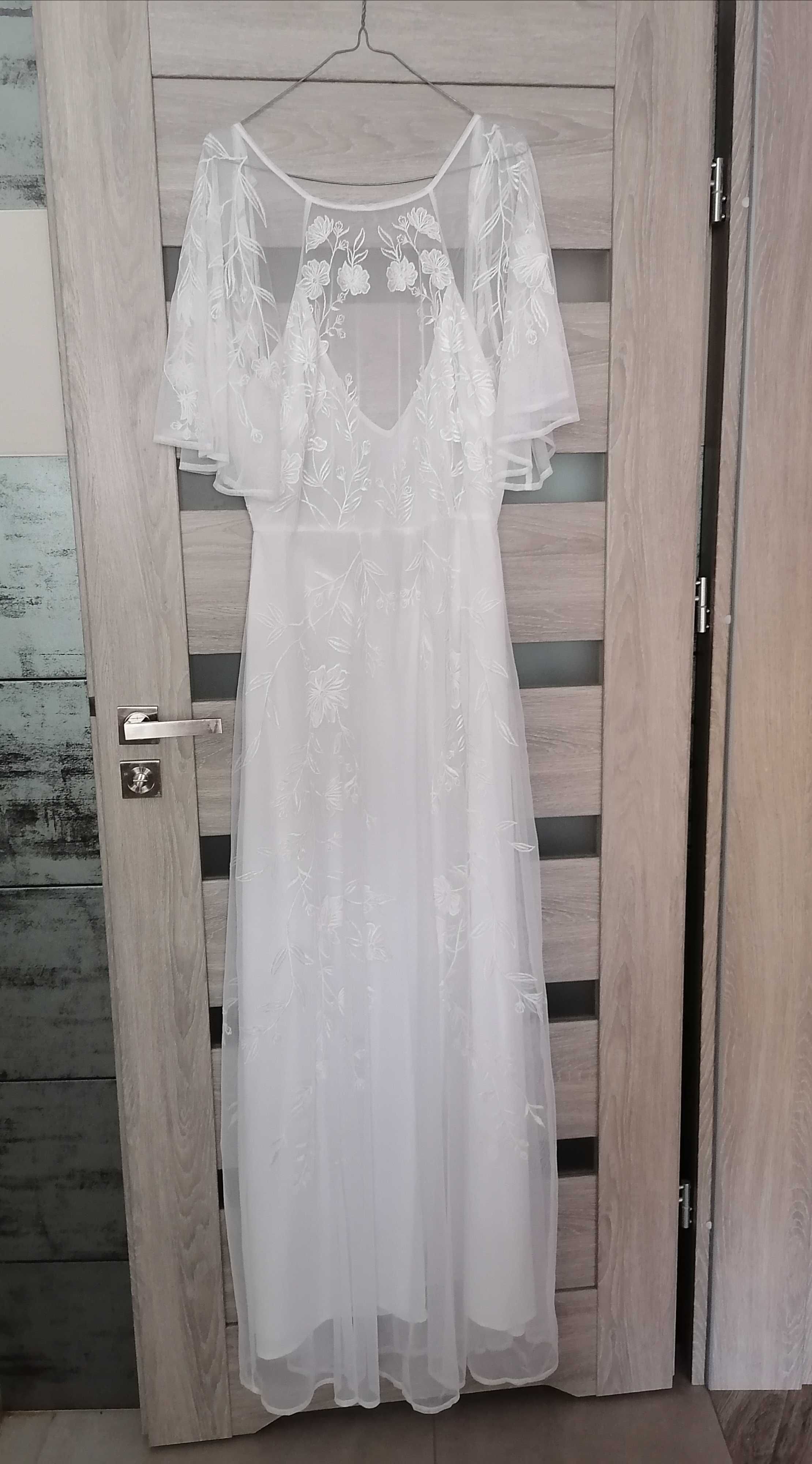 Nowa suknia ślubna haftowana 44 Asos linia A