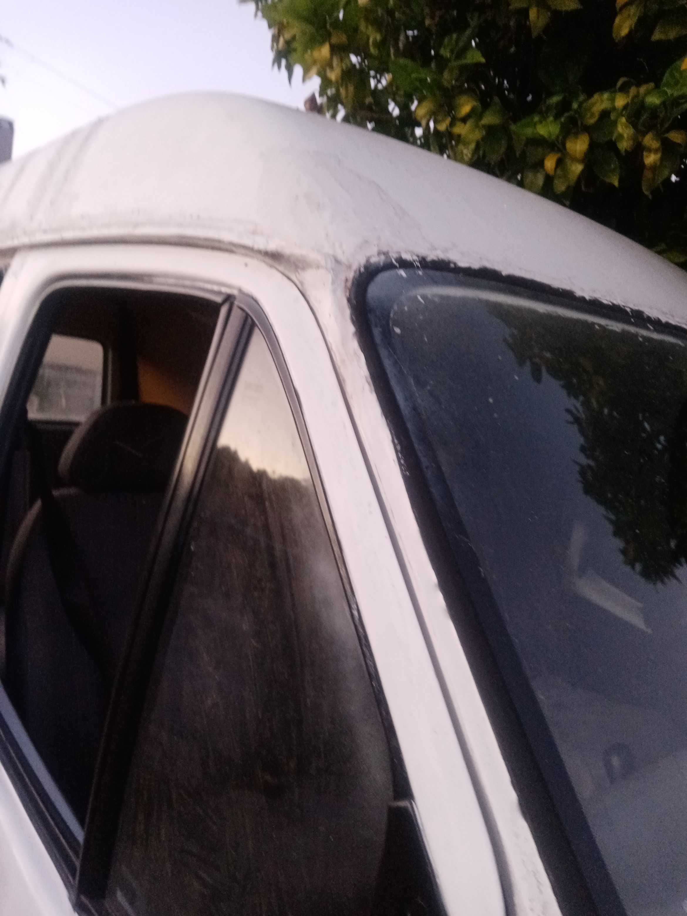 Carrinha Ford transit c