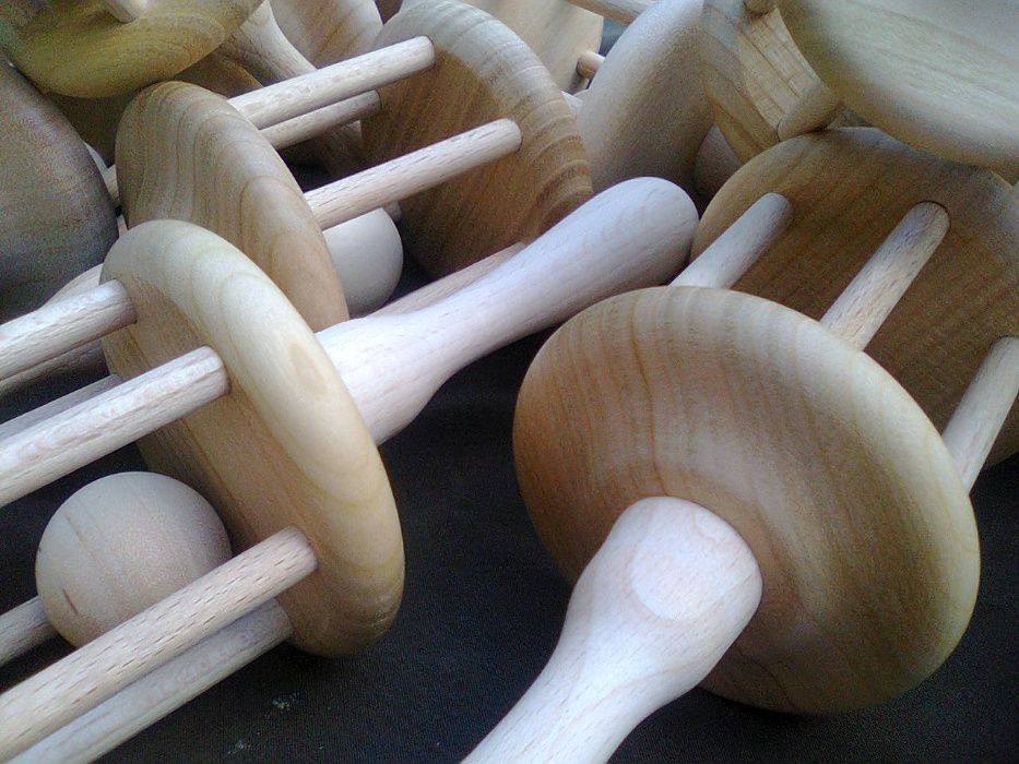 grzechotka drewniana nie malowana