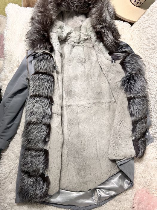 Парка зимова чернобурка