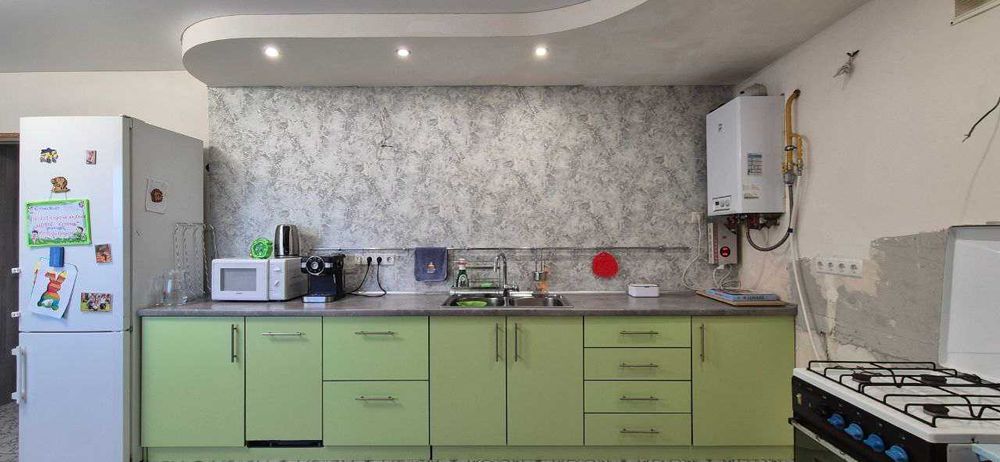 Продаж.Будинок, Завжди єсть світло з ремонтом с. Дубіївка Центр