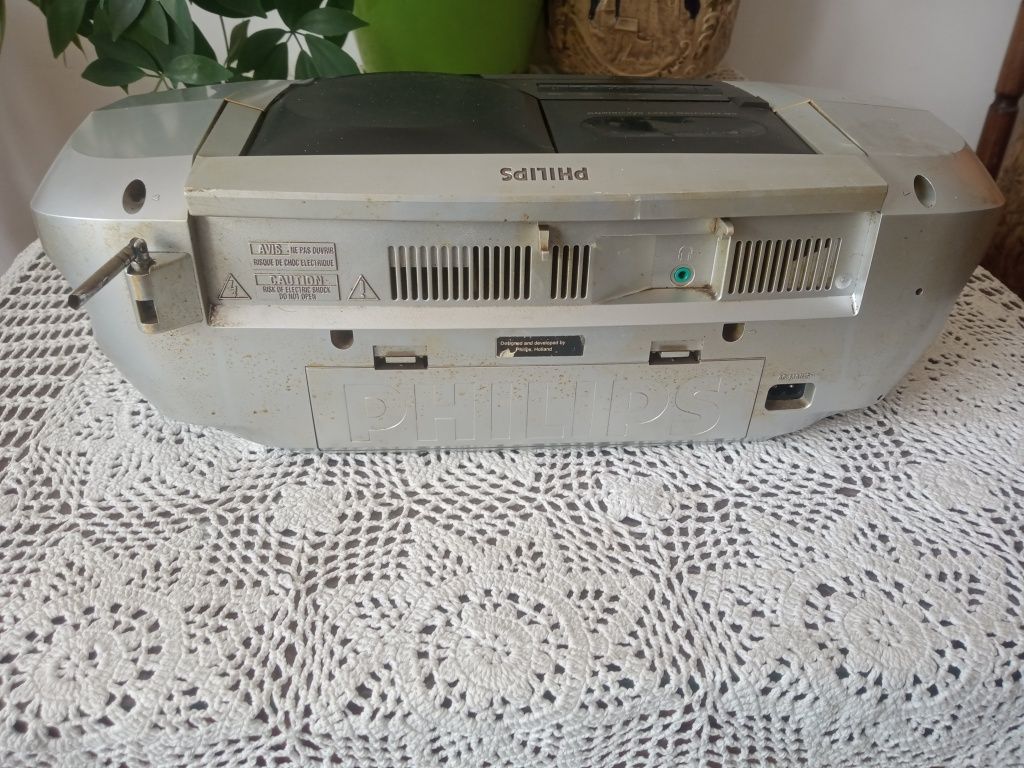 Radiomagnetofon z CD PHILIPS AZ2024/14