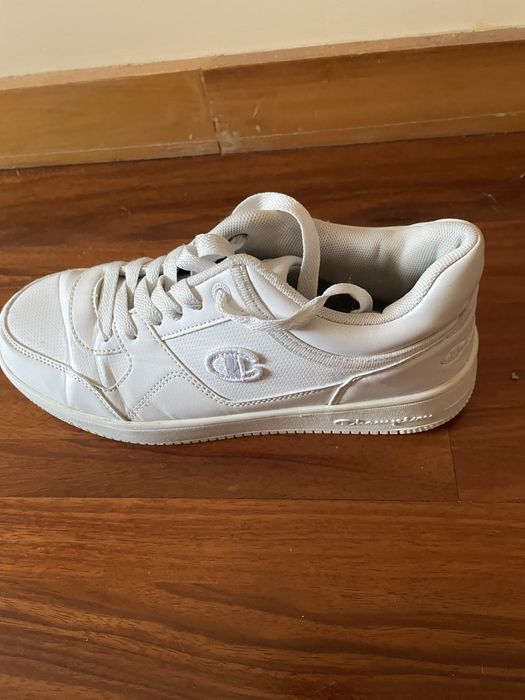 Sapatilha CHAMPION com nobva