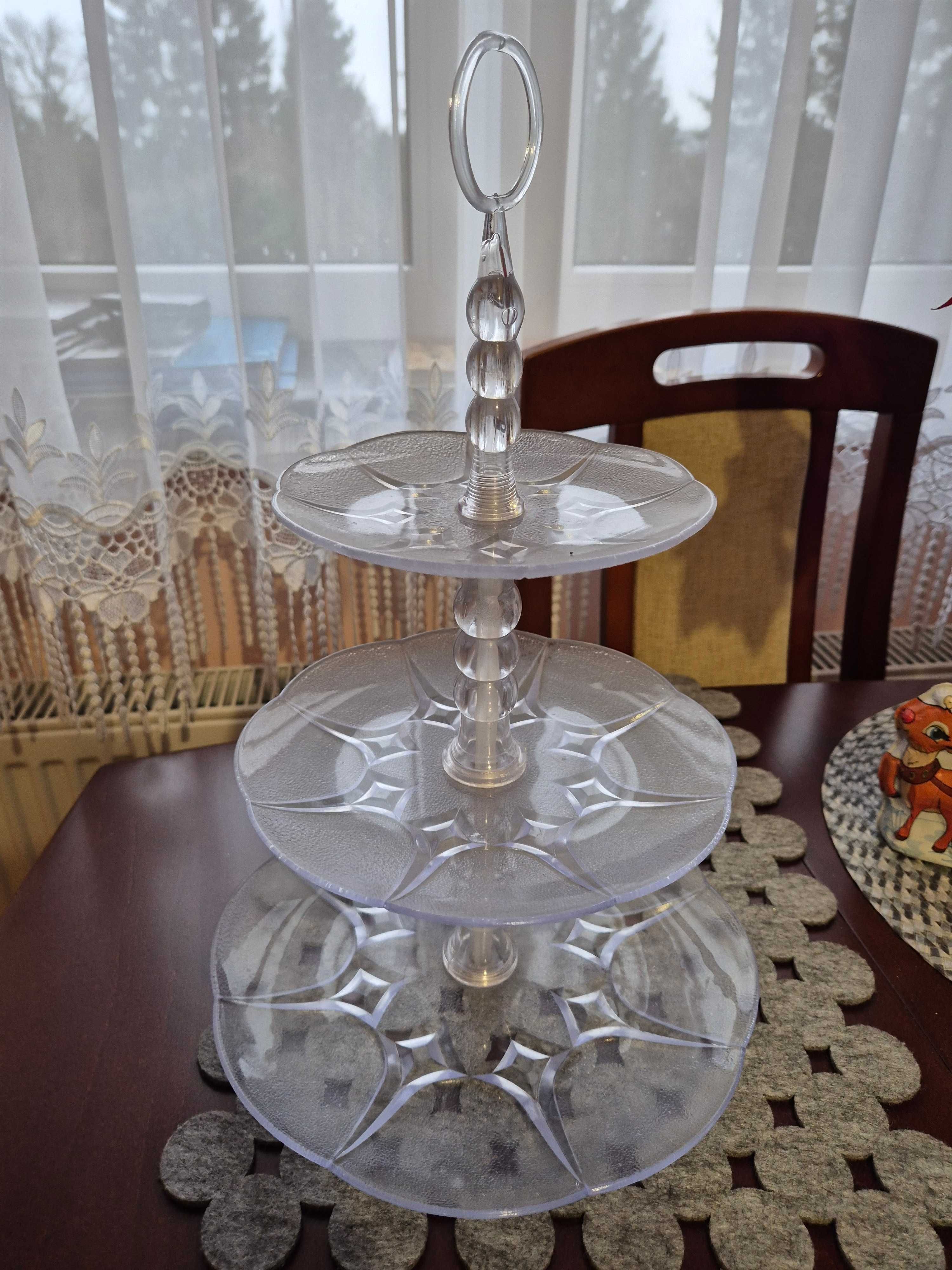 Patera trzy poziomowa