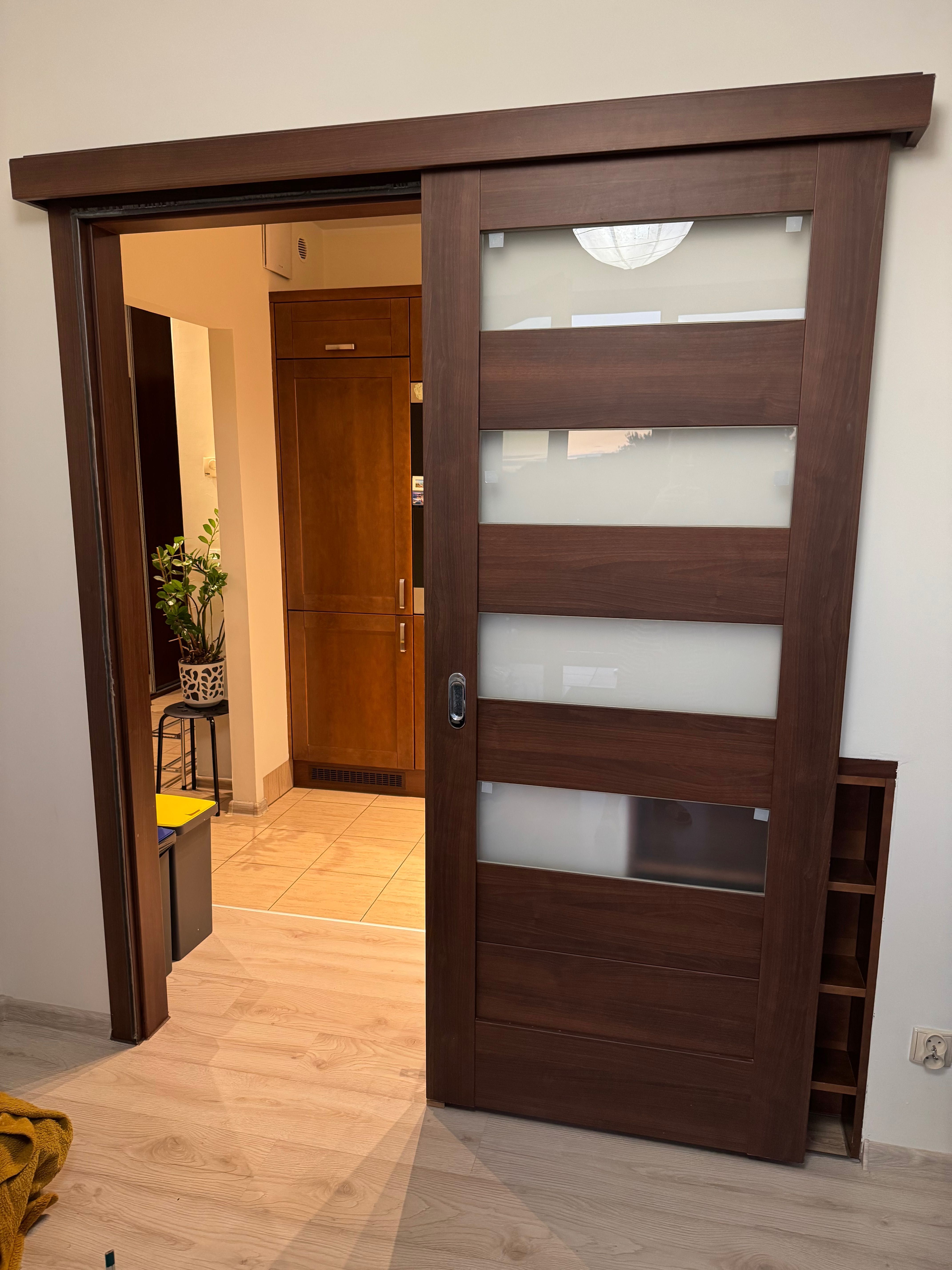 Drzwi przesuwne Porta orzech 80 cm