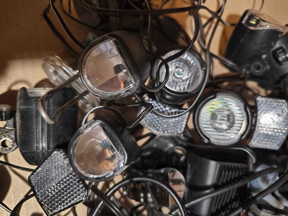 Передняя фара велосипеда