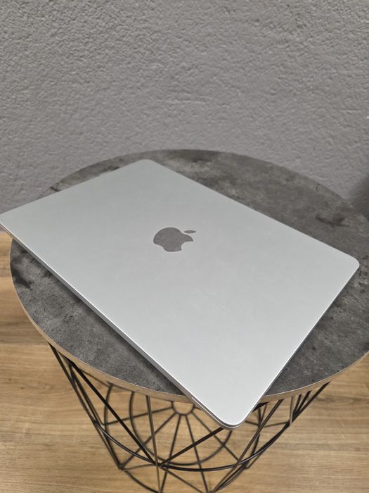 Macbook Air M2 8/256
