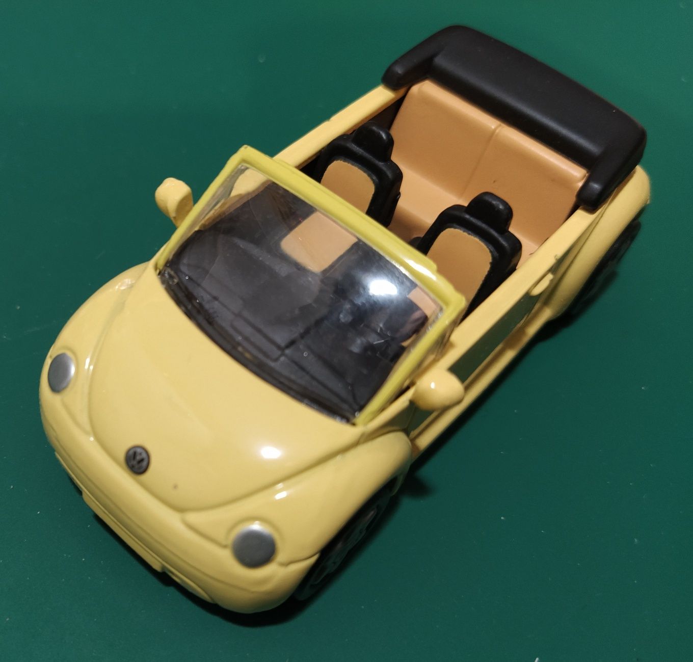 VW Beetle New Ray 1/43