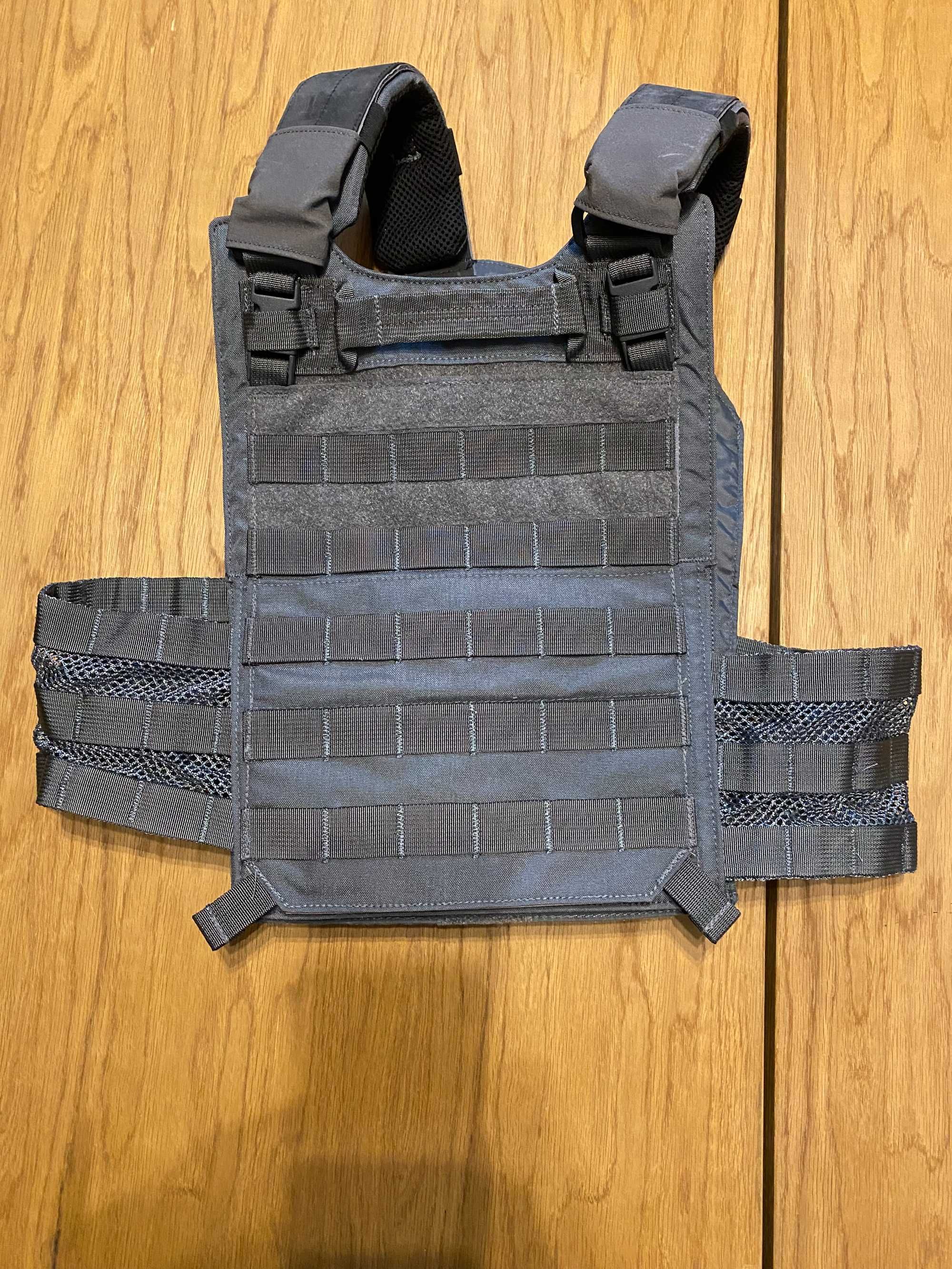 Kamizelka Taktyczna z USA firmy LBX, Plate Carrier, Nowa.