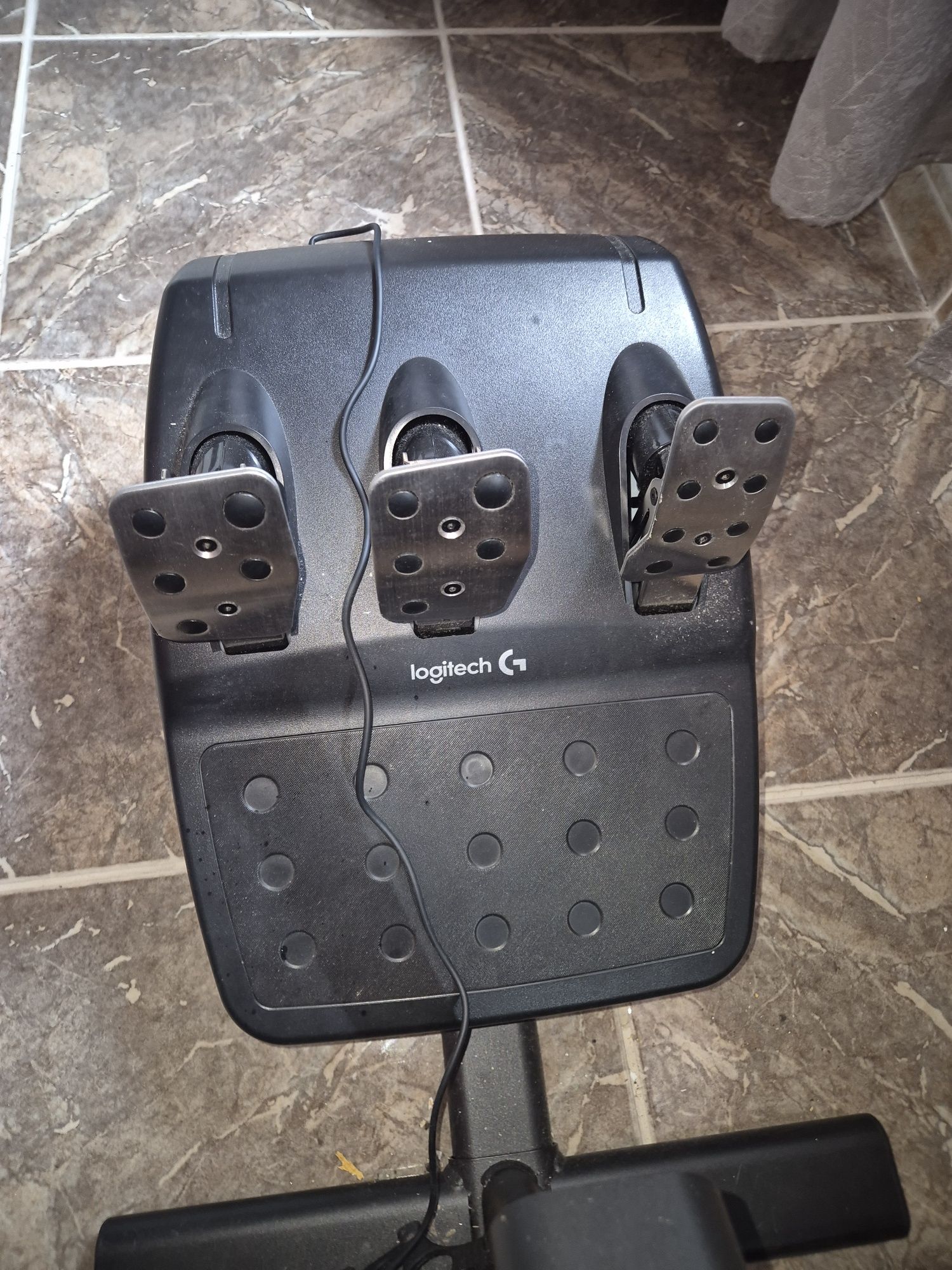 Playseat + volante + pedais + manete