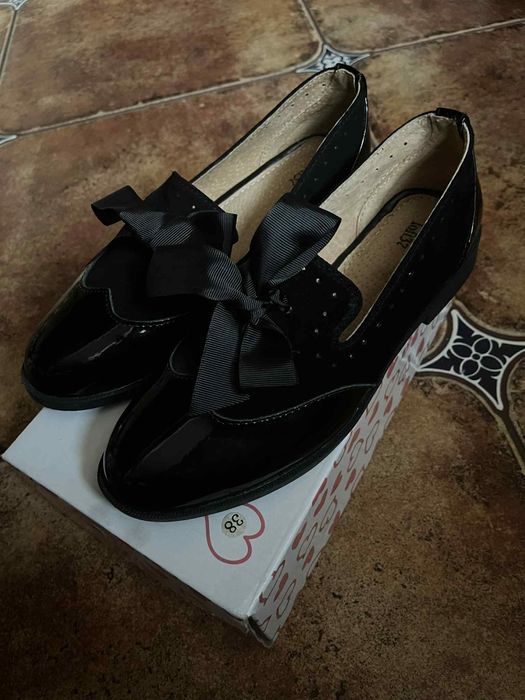 Nowe buty mokasyny loafersy skórzane damskie Loft 37 rozmiar 38