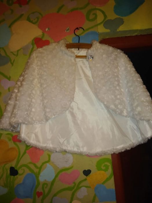 Sprzedam sukienki i dodatki