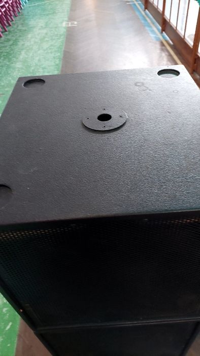 Sub grave 18 polgadas