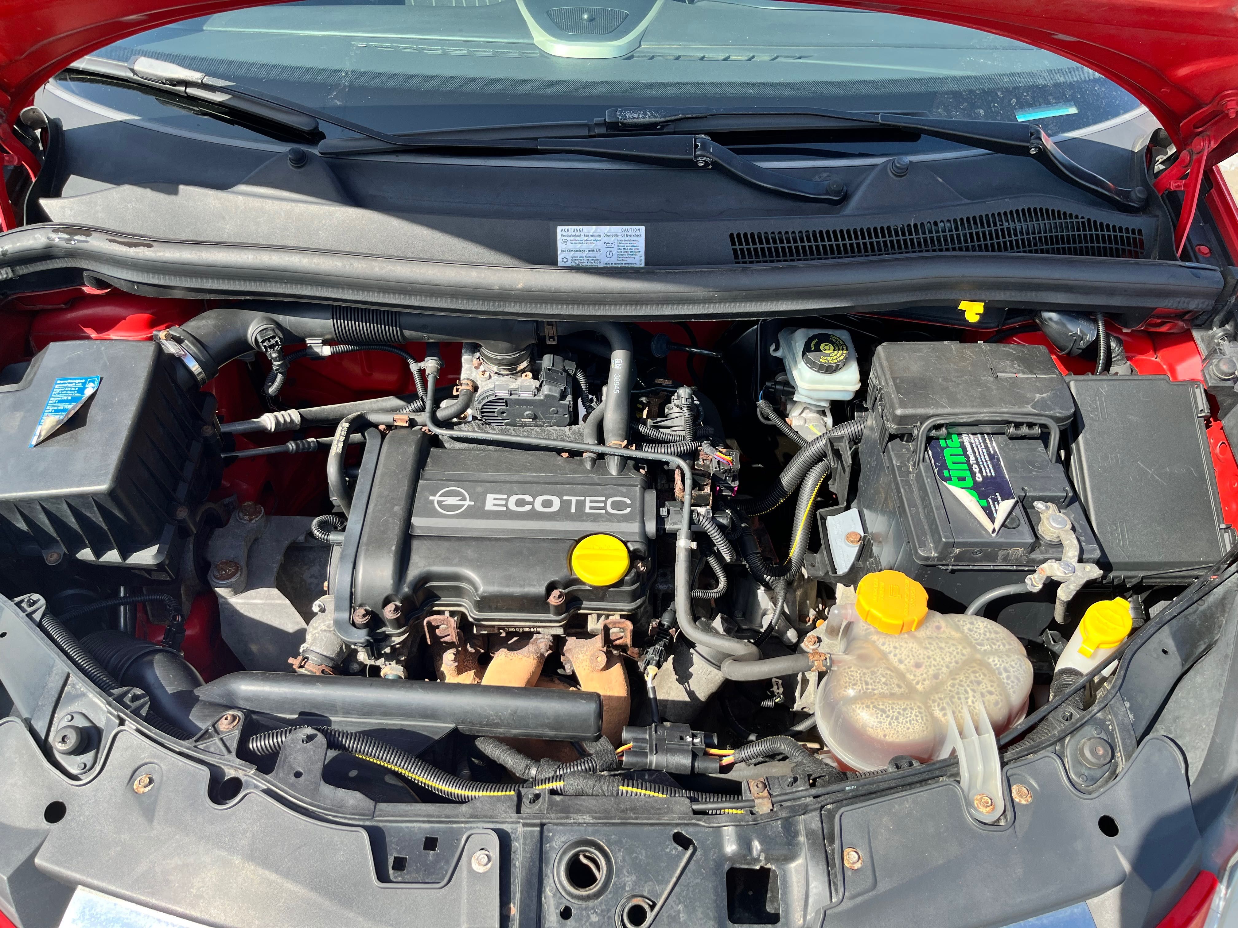 Автомобиль Opel Corsa
