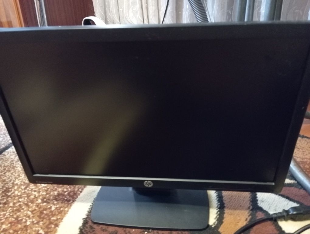Недорого монітор HP для запчастин