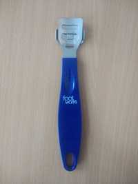 Инструмент для педикюра foot works Avon