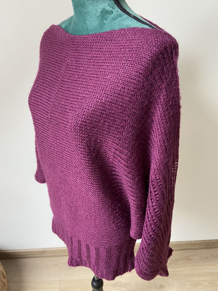 Sweter w kolorze fuksji RESERVED