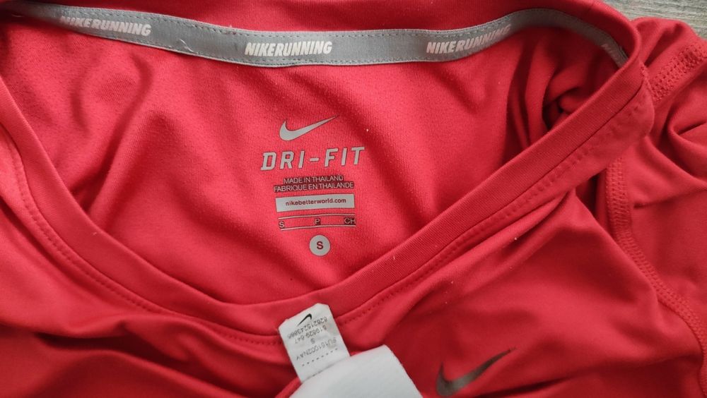 świetna koszulka Nike running dri-fit