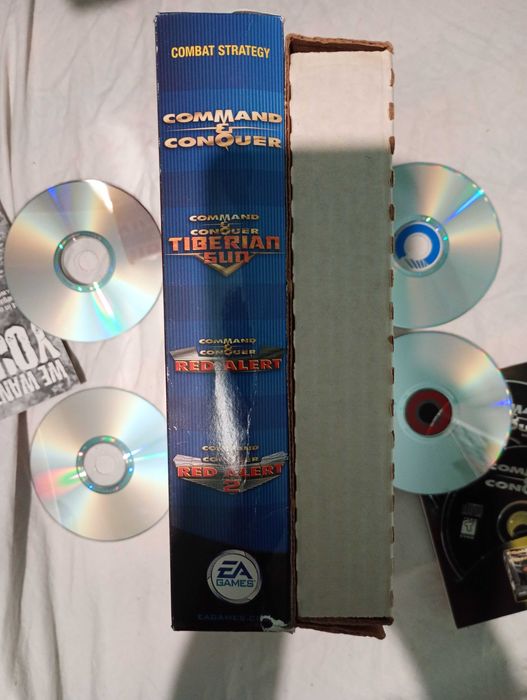 Command & Conquer: Theater of War PC Big Box Eng