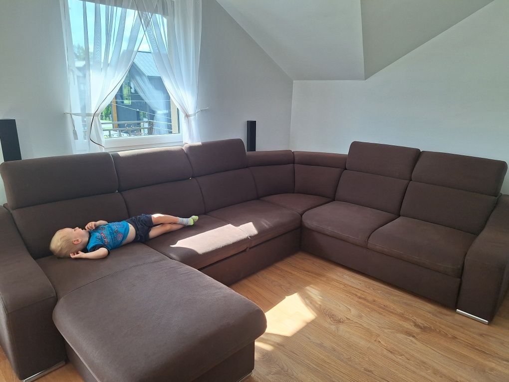 Narożnik duży 3 m x 2,53 m,  brązowy
