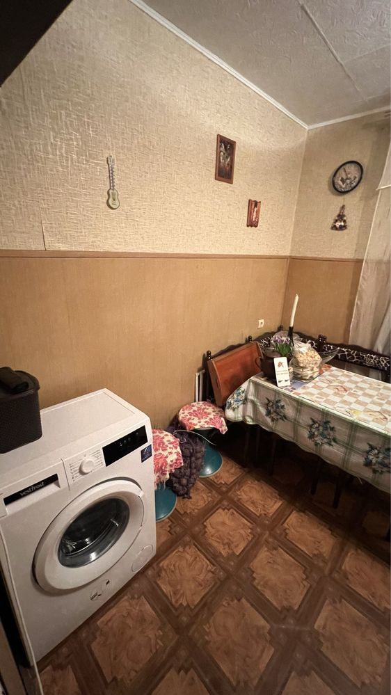 Продам 2к квартиру Тополь 1 дом 13