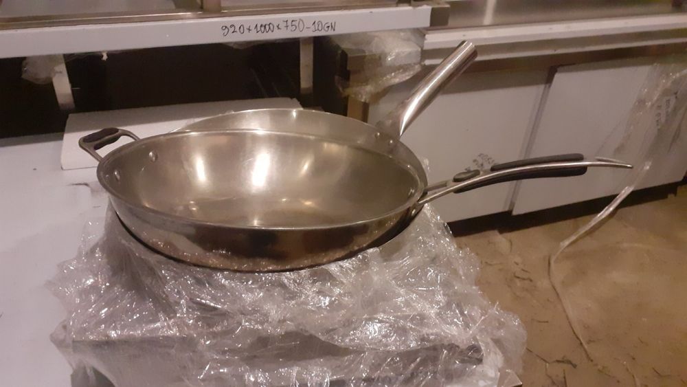 Плита індукційна Wok Saro Вок