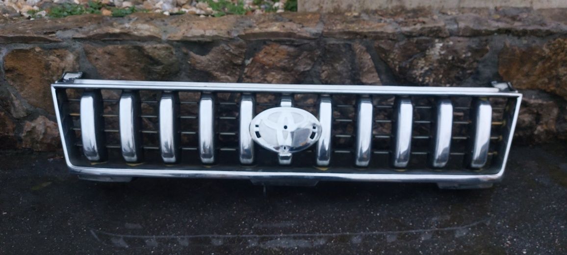 Grelha toyota land cruiser kzj