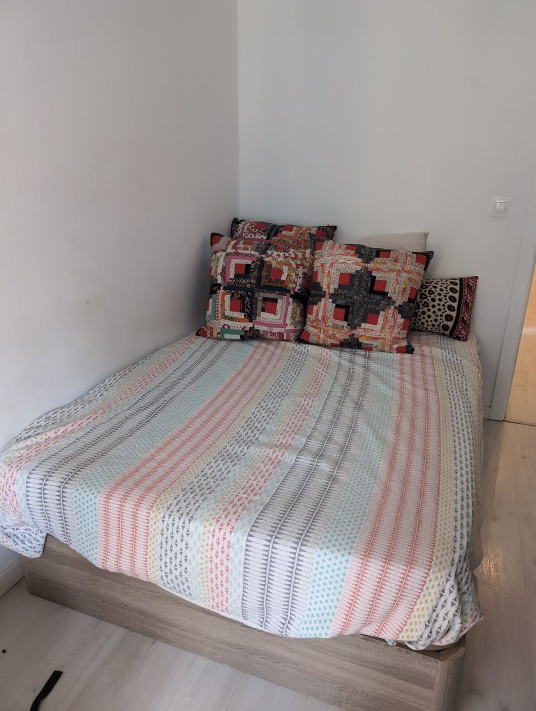 Sommier Cama casal 190x140 + colchão