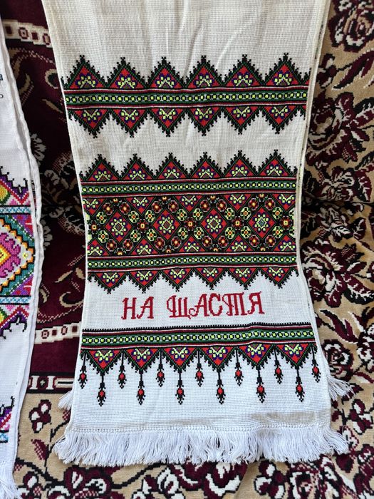 Рушник вишитий весільний  ручна робота