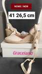 Deichmann Graceland kremowe espadryle wiązane etno folk koturna juta