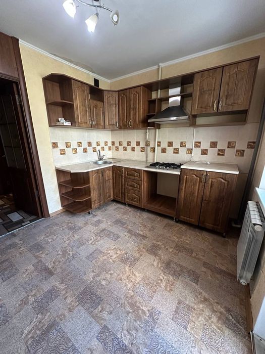 Продам 2к.квартиру, Солнечная Набережная,Малиновского