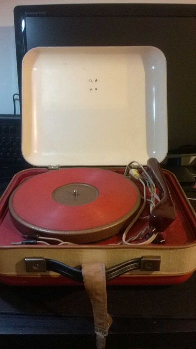 Adapter Muza Poznań /  Gramofon