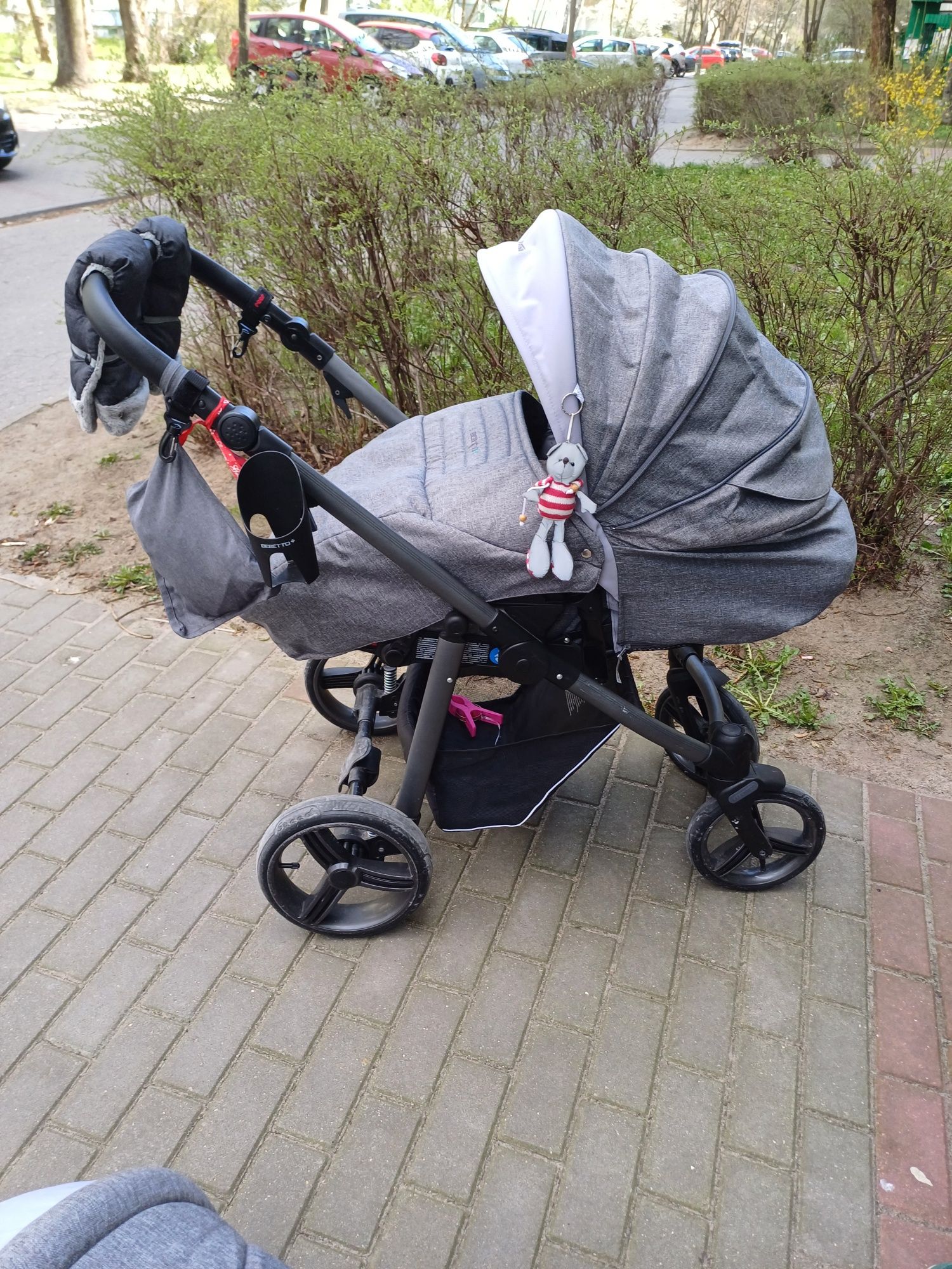 Bebetto voulcano 2w1 + maxi cosi cabriofix